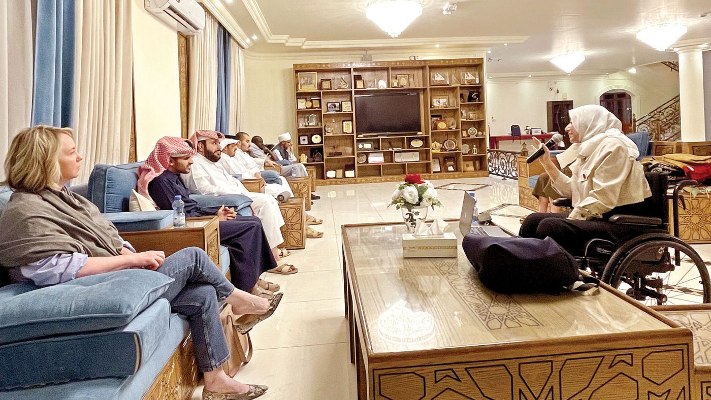 صورة توضيحية لخبر: ثقافي المكفوفين ينظم برنامج «آذان صاغية»